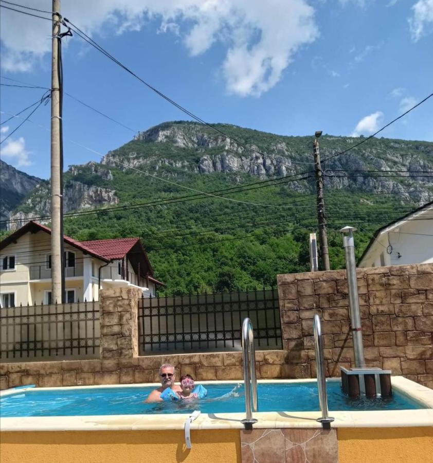 Casa Adriana Hotel Băile Herculane Buitenkant foto